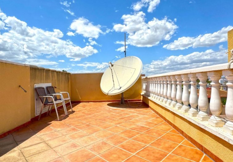 Segunda mano - villa - Torrevieja - Costa Blanca