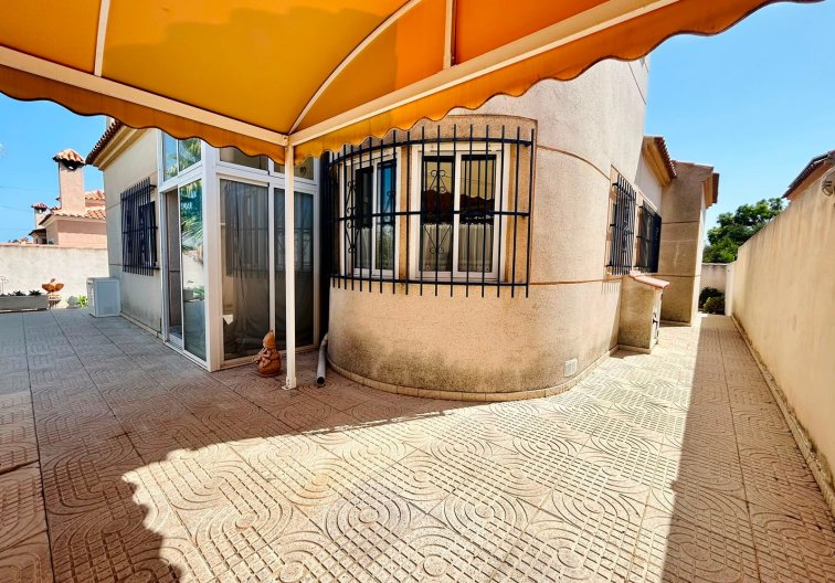 Revente - villa - Torrevieja - Costa Blanca