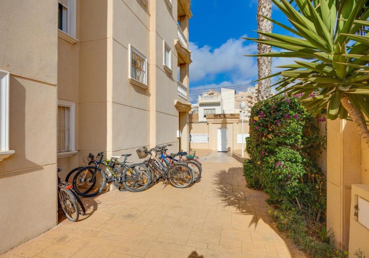 Revente - Appartement - Torrevieja - Nueva Torrevieja