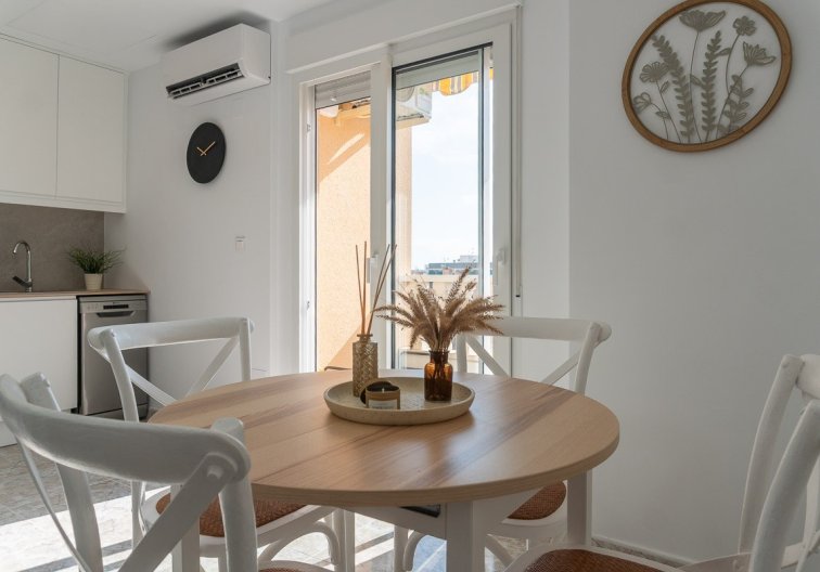 Segunda mano - Apartamento  - Torrevieja - Costa Blanca