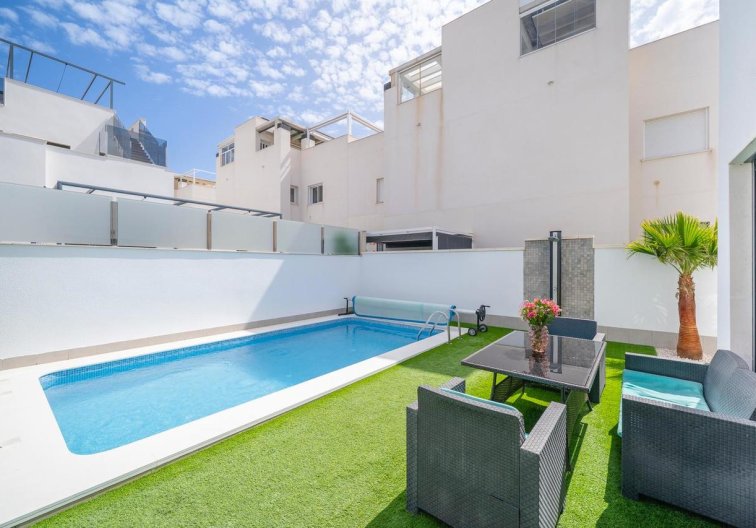 Segunda mano - villa - Torrevieja - Costa Blanca