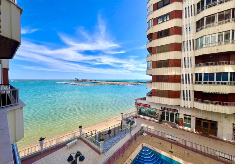 Segunda mano - Apartamento  - Torrevieja - Acequion