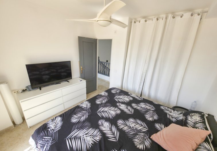 Segunda mano - villa - Villamartin - Costa Blanca