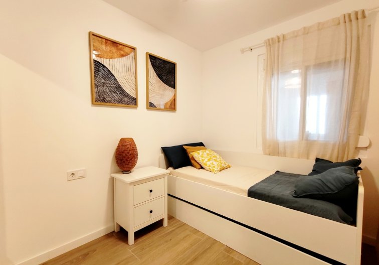 Segunda mano - town house - Playa Flamenca - Costa Blanca
