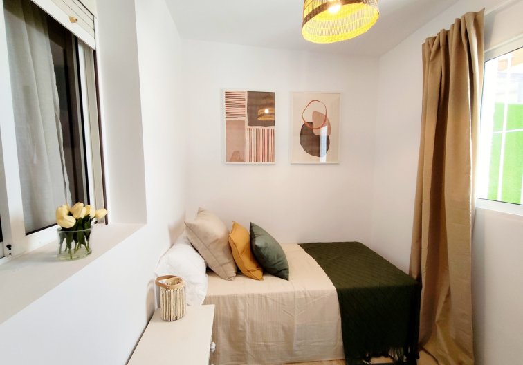 Segunda mano - town house - Playa Flamenca - Costa Blanca