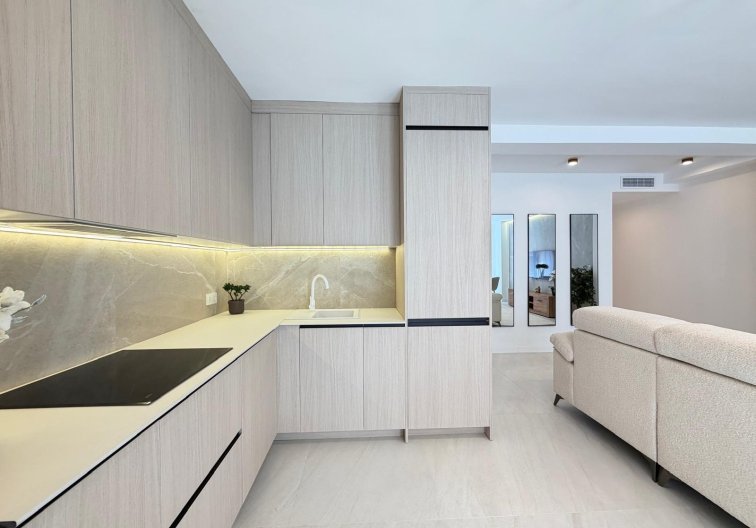 Segunda mano - Apartamento  - Torrevieja - Playa del Cura