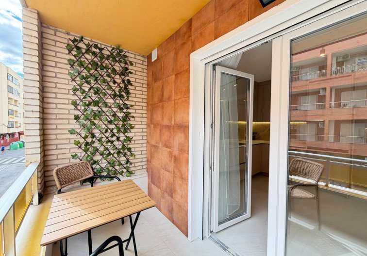 Segunda mano - Apartamento  - Torrevieja - Playa del Cura