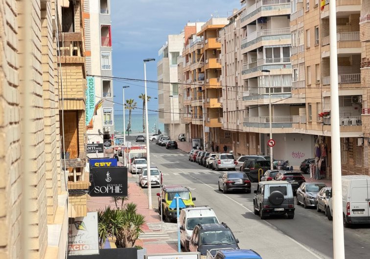 Segunda mano - Apartamento  - Torrevieja - Playa del Cura