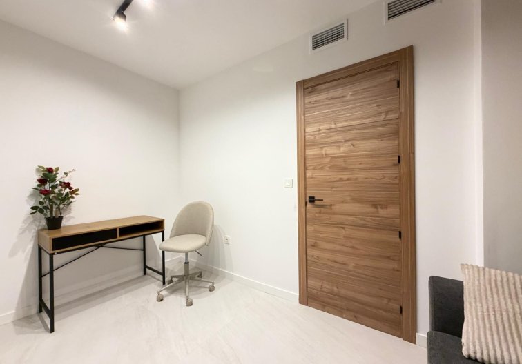 Segunda mano - Apartamento  - Torrevieja - Playa del Cura