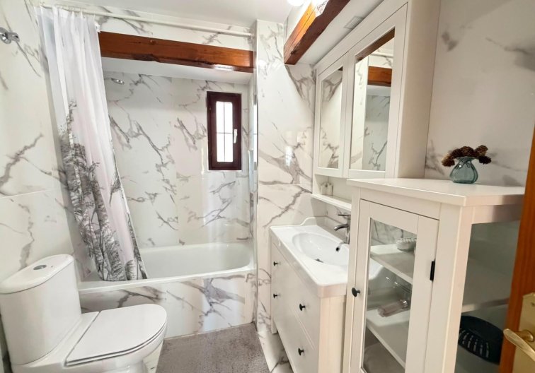 Segunda mano - Apartamento  - Torrevieja - Aldea Del Mar