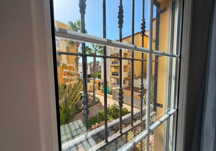 Segunda mano - Apartamento  - Torrevieja - Aldea Del Mar