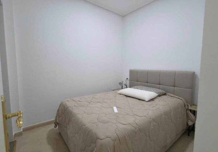 Revente - Appartement - Torrevieja - Nueva Torrevieja
