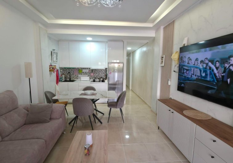 Revente - Appartement - Torrevieja - Nueva Torrevieja