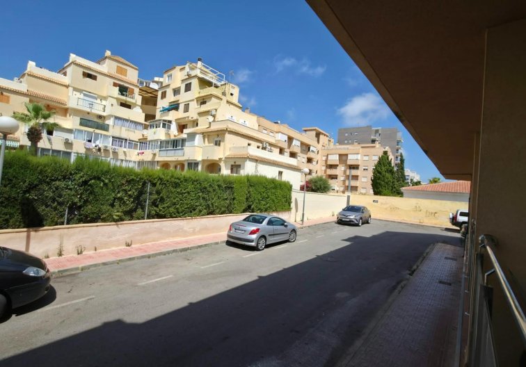 Revente - Appartement - Torrevieja - Nueva Torrevieja