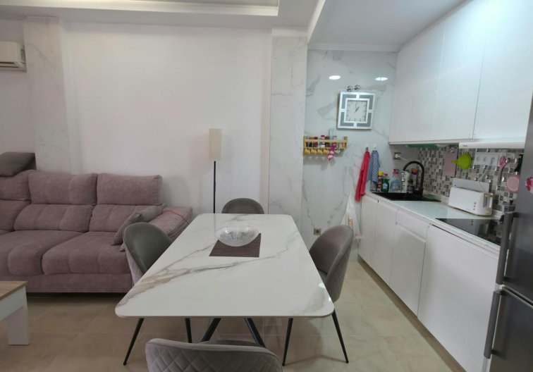 Revente - Appartement - Torrevieja - Nueva Torrevieja