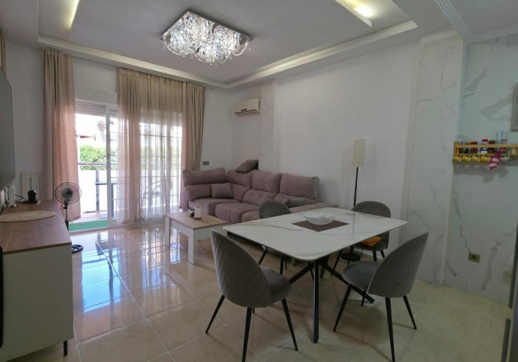 Revente - Appartement - Torrevieja - Nueva Torrevieja