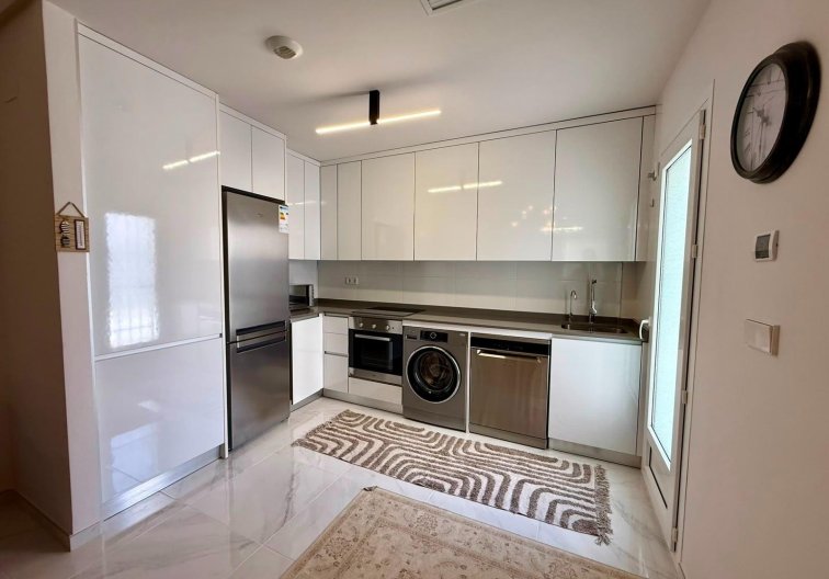 Segunda mano - Apartamento  - Torrevieja - Aguas Nuevas