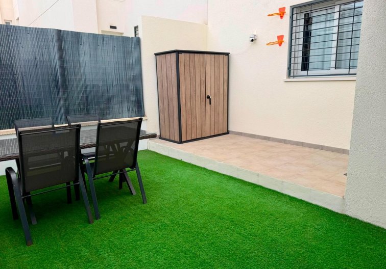 Segunda mano - Apartamento  - Torrevieja - Aguas Nuevas