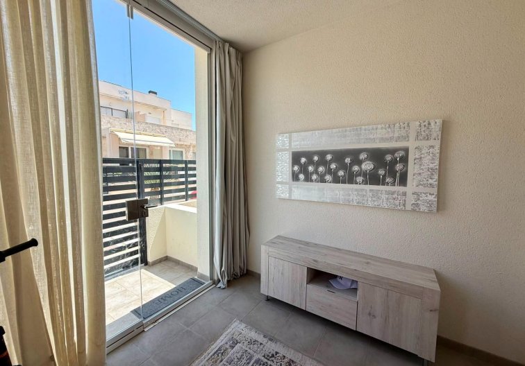 Segunda mano - Apartamento  - Torrevieja - Aguas Nuevas