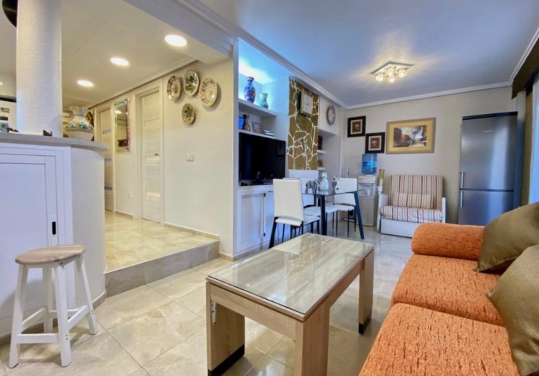 Segunda mano - Apartamento  - Torrevieja - Torre La Mata