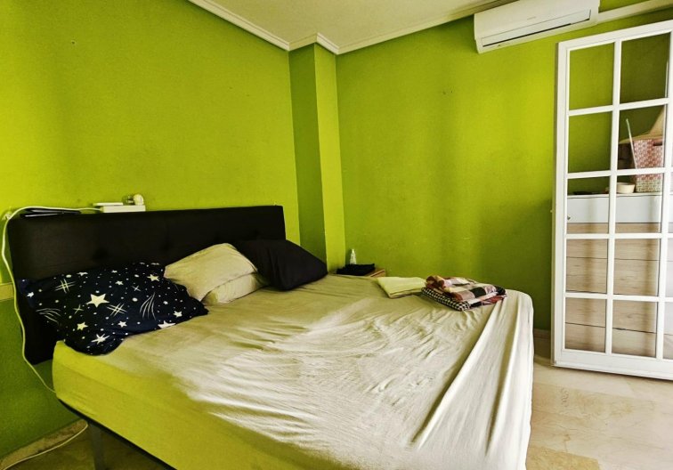 Segunda mano - Apartamento  - Torrevieja - Playa de los Locos