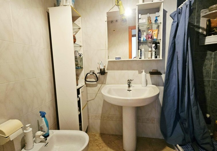 Segunda mano - Apartamento  - Torrevieja - Playa de los Locos