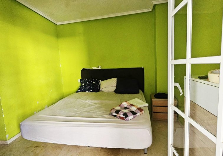 Segunda mano - Apartamento  - Torrevieja - Playa de los Locos