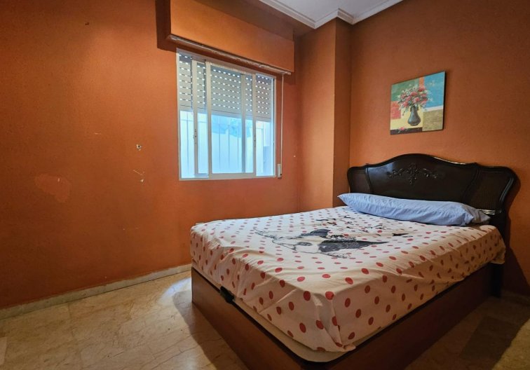 Segunda mano - Apartamento  - Torrevieja - Playa de los Locos