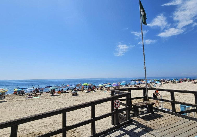 Segunda mano - Apartamento  - Torrevieja - Playa de los Locos