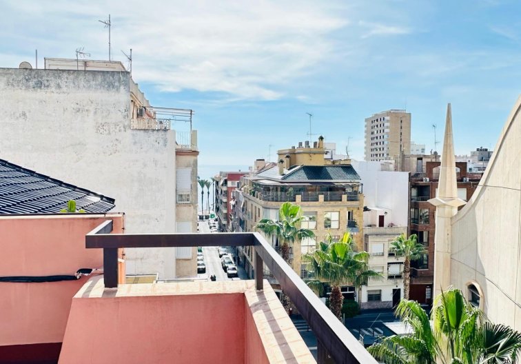 Segunda mano - Apartamento  - Torrevieja - Centro