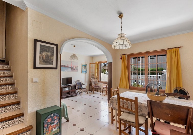 Segunda mano - town house - La Mata - Costa Blanca