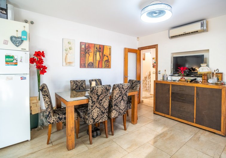 Segunda mano - villa - Torrevieja - Costa Blanca
