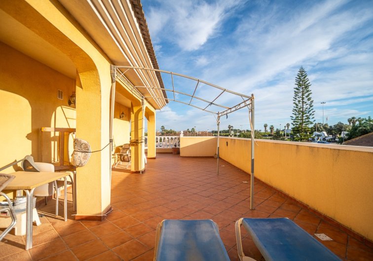 Segunda mano - villa - Torrevieja - Costa Blanca