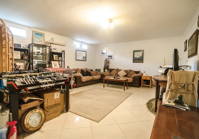 Segunda mano - villa - Torrevieja - Costa Blanca
