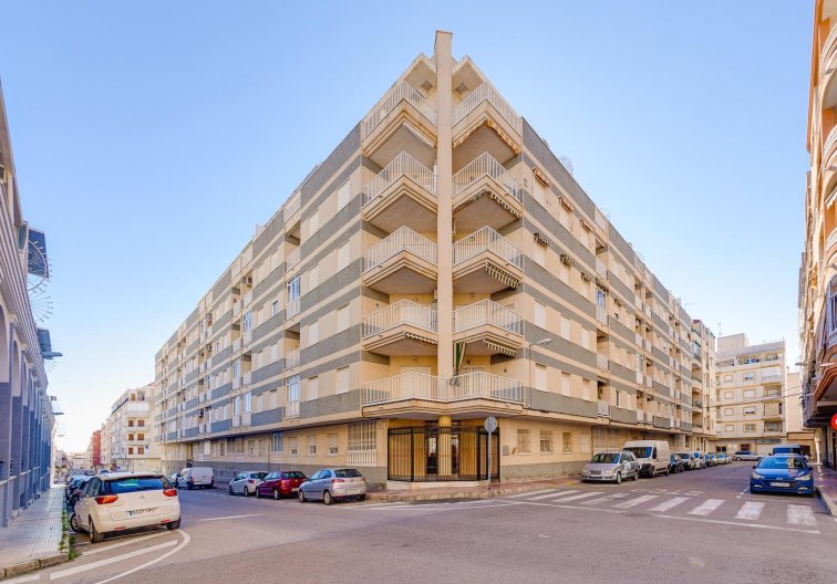 Segunda mano - Apartamento  - Torrevieja - Centro