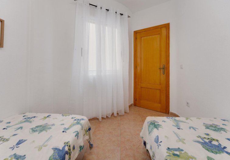 Segunda mano - Apartamento  - Torrevieja - Centro