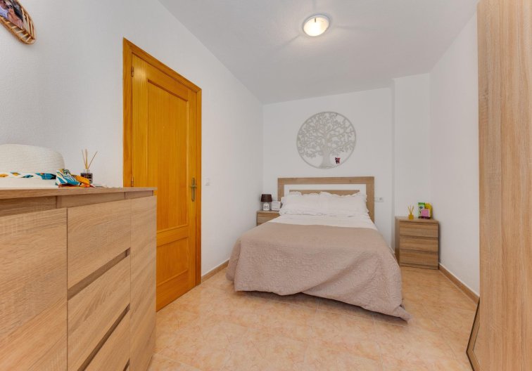Segunda mano - Apartamento  - Torrevieja - Centro
