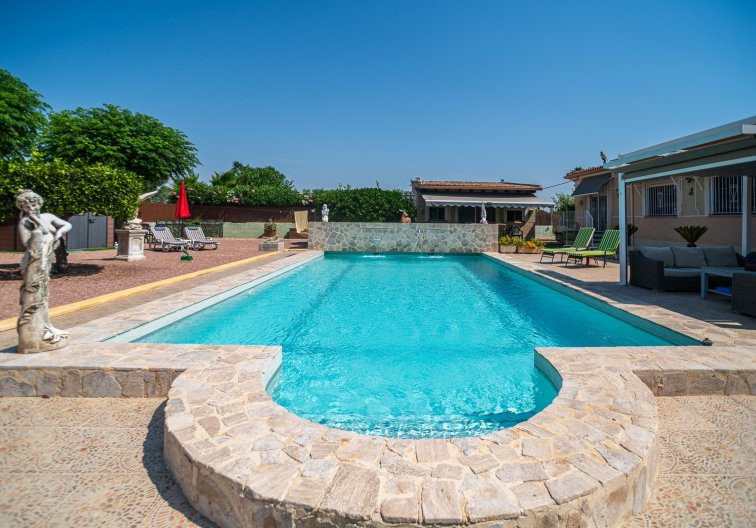 Segunda mano - villa - Catral - Costa Blanca