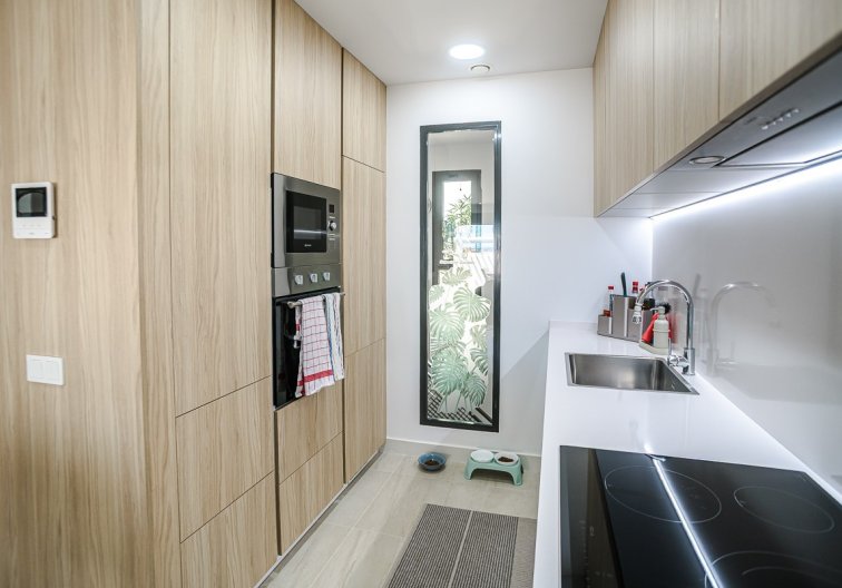 Segunda mano - Apartamento  - Torrevieja - Costa Blanca