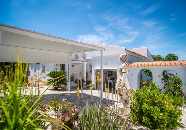Segunda mano - villa - La Marina - Costa Blanca