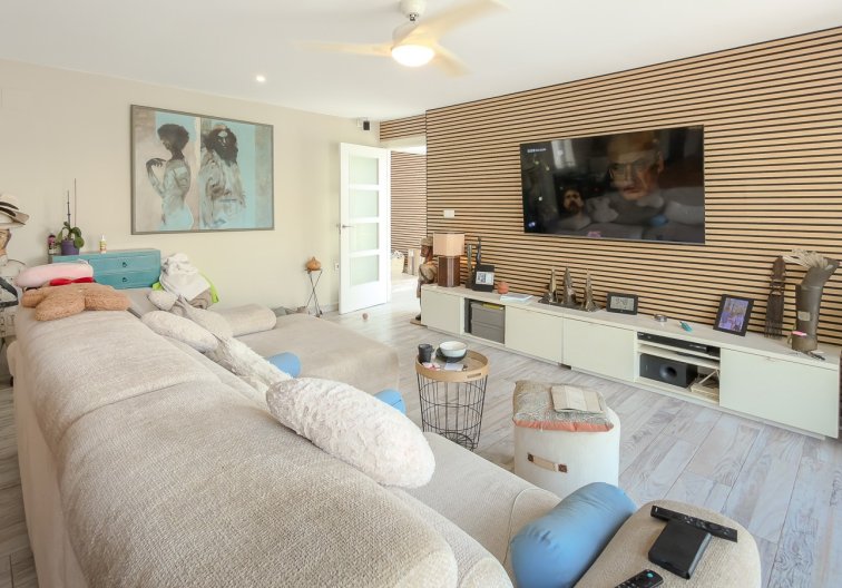 Segunda mano - villa - Torrevieja - Costa Blanca