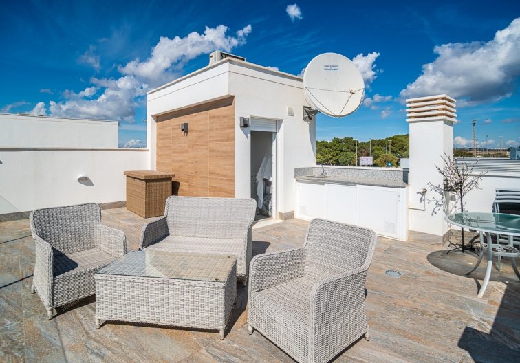 Segunda mano - villa - Pilar de la Horadada - Costa Blanca