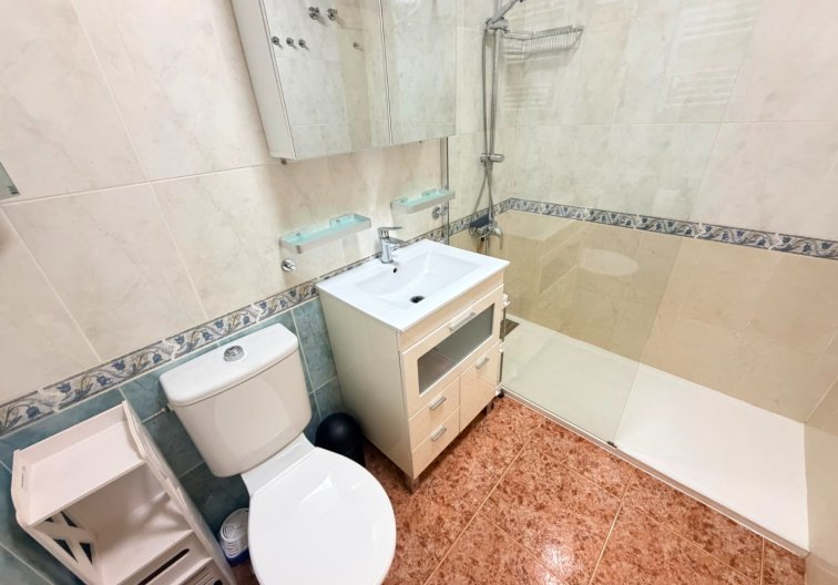 Segunda mano - Apartamento  - Vistabella Golf Entre Naranjos - Inland