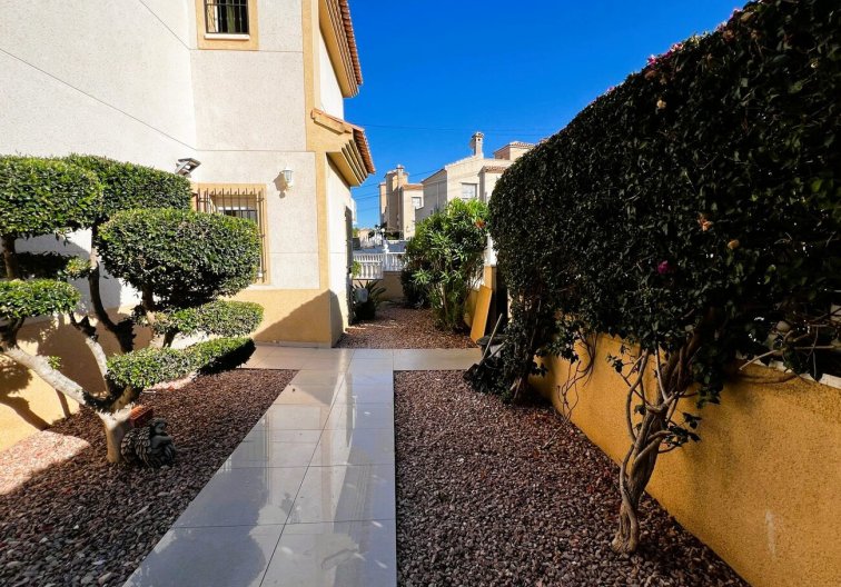 Segunda mano - villa - Orihuela Costa - Costa Blanca