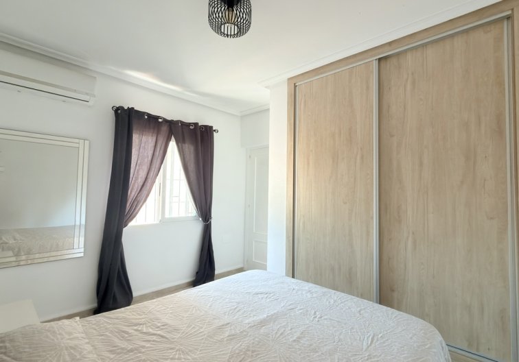 Segunda mano - villa - Orihuela Costa - Costa Blanca