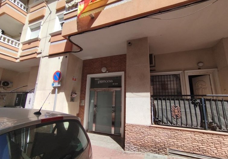 Segunda mano - Apartamento  - Torrevieja - DIEGO RAMIREZ LA LOMA