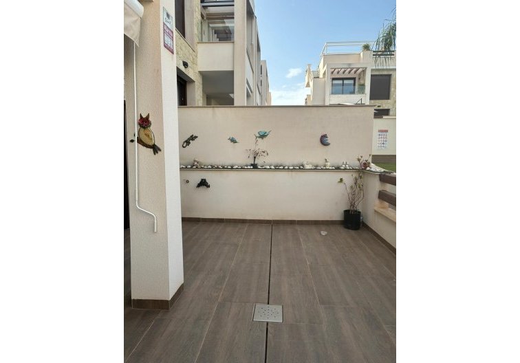 Segunda mano - Apartamento  - Torrevieja - Los Balcones 