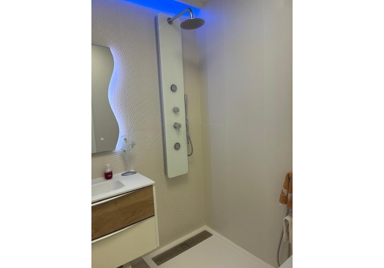 Segunda mano - Apartamento  - Torrevieja - Los Balcones 