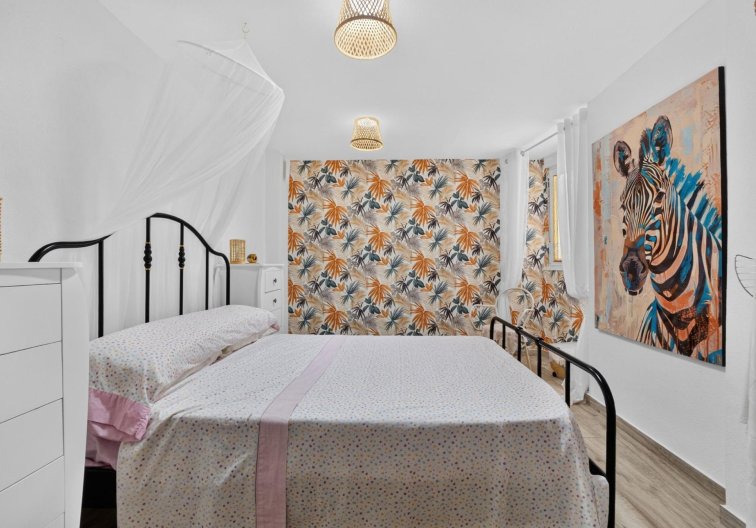 Segunda mano - Apartamento  - Torrevieja - Playa del Cura