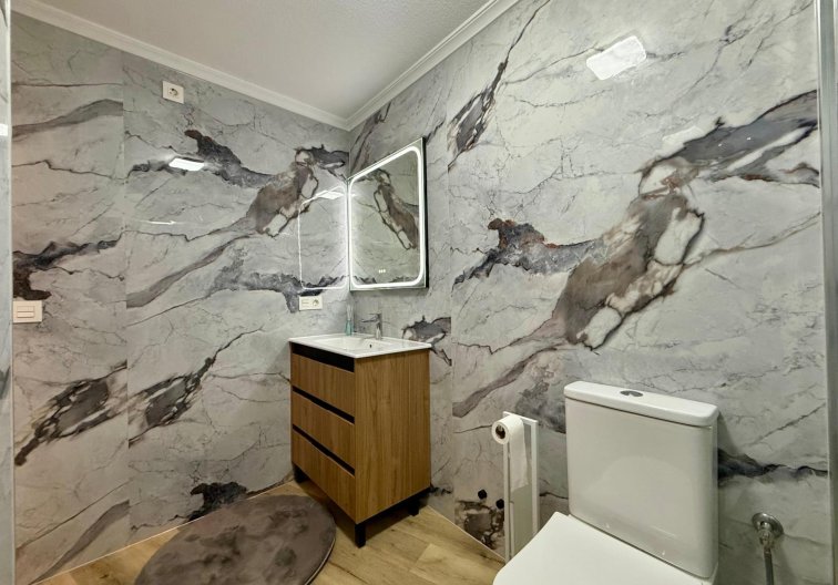 Segunda mano - Apartamento  - Torrevieja - Playa del Cura
